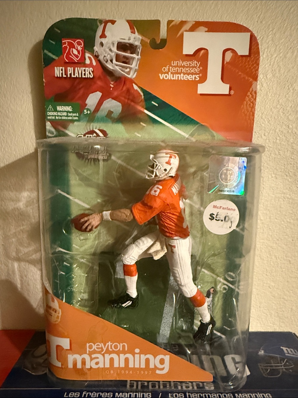 NIB 2009 McFarlane College Football Peyton Manning Tennessee Volunteers Figure
